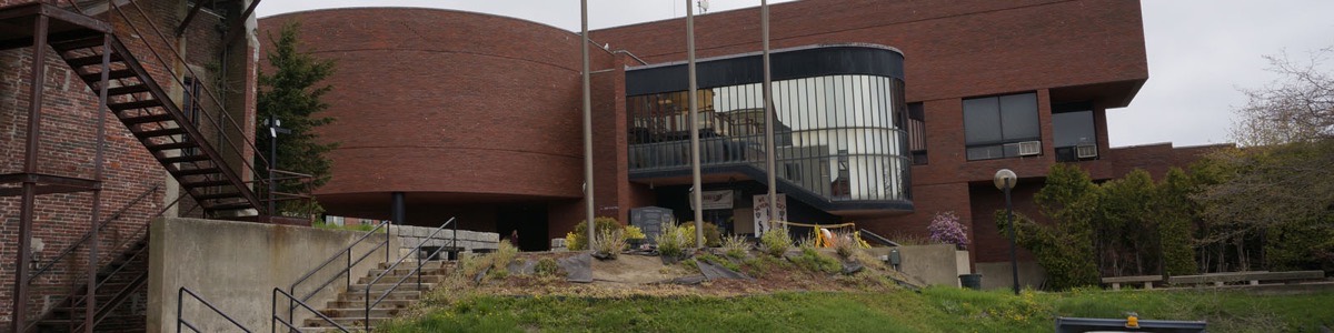 Gloucester District Court building at 197 Main Street in Gloucester, Massachusetts